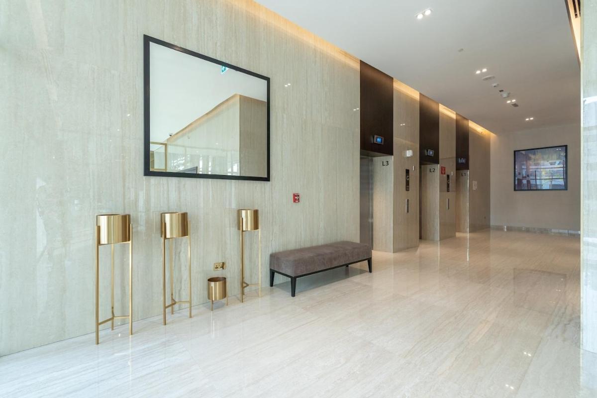 Cool 4-Bedroom Apartment With Burj Views At Bellevue Tower In Downtown Dubai Eksteriør bilde