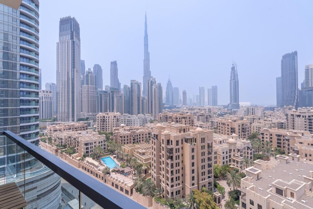 Cool 4-Bedroom Apartment With Burj Views At Bellevue Tower In Downtown Dubai Eksteriør bilde